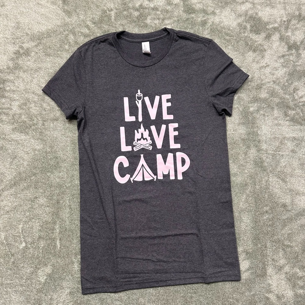Live Love Camp - Outdoors - Graphic T-shirt - Size Mediumโ Fitted - Womens